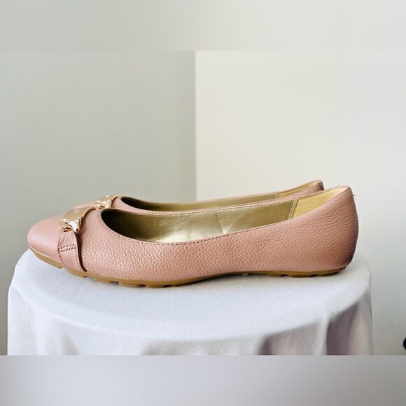 Coach Shoes - COACH BIANCA LOAFERS-SIZE 7 EUC!!